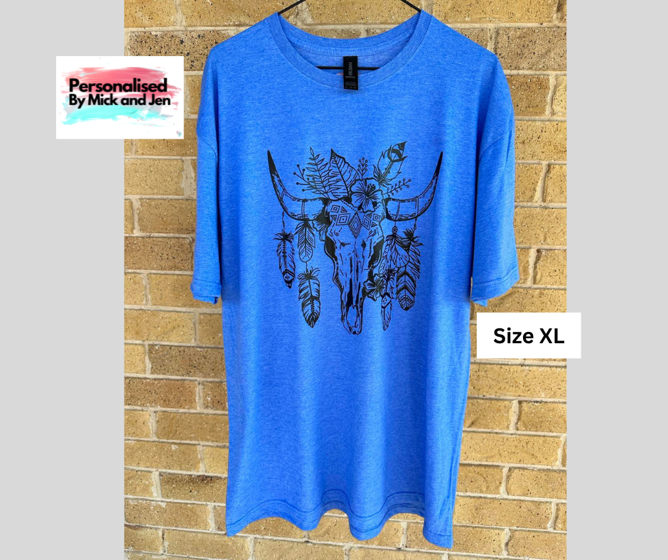 Blue T-Shirt With a Feather Bull Print Size XL