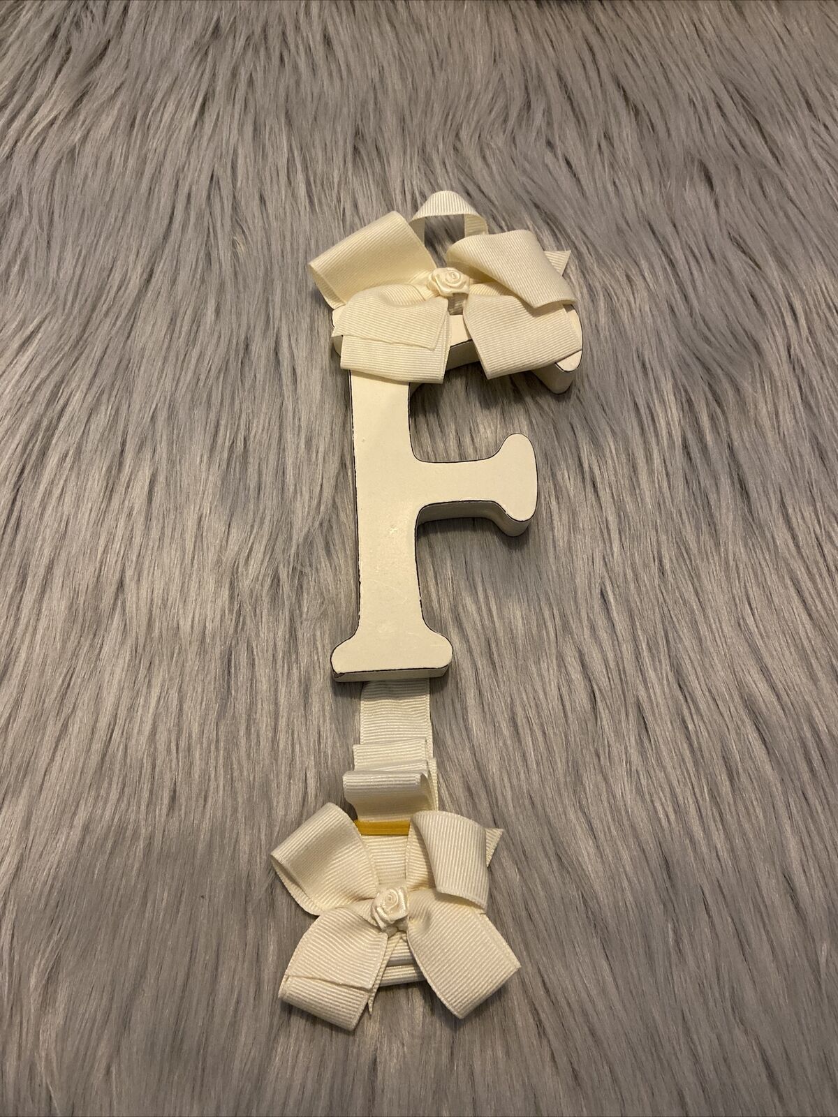 Bow Holder Hair Clips Letter F Ivory New