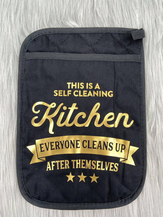 Oven Mitt Pot Holder | Personalised - This is a Self Cleaning Kitchen Everyone cleans up after themselves