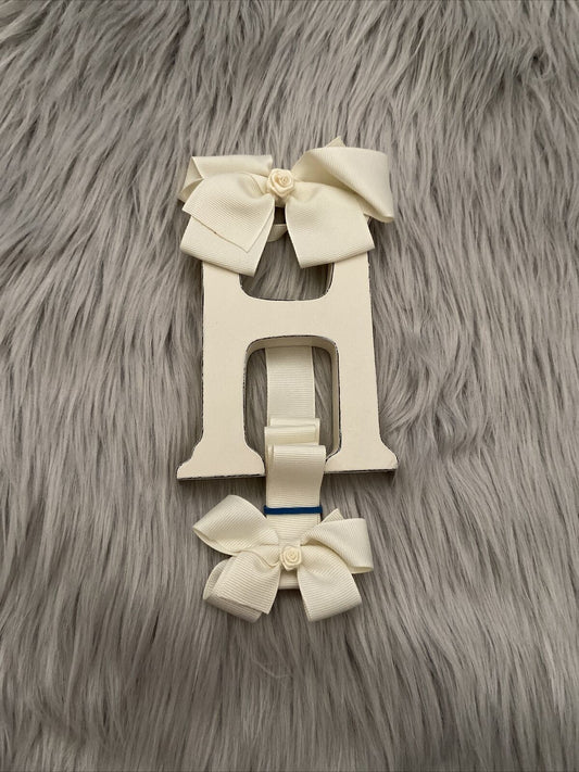 Bow Holder Hair Clips Letter H Ivory New